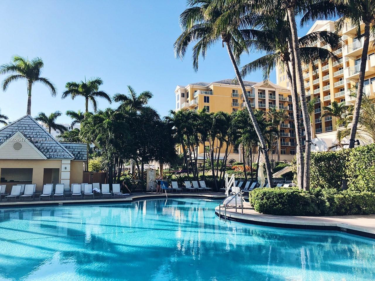 455 Grand Bay Dr # 816