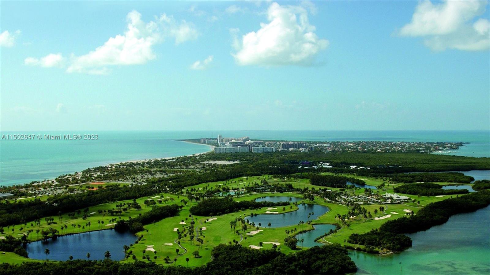 455 Grand Bay Dr # 816