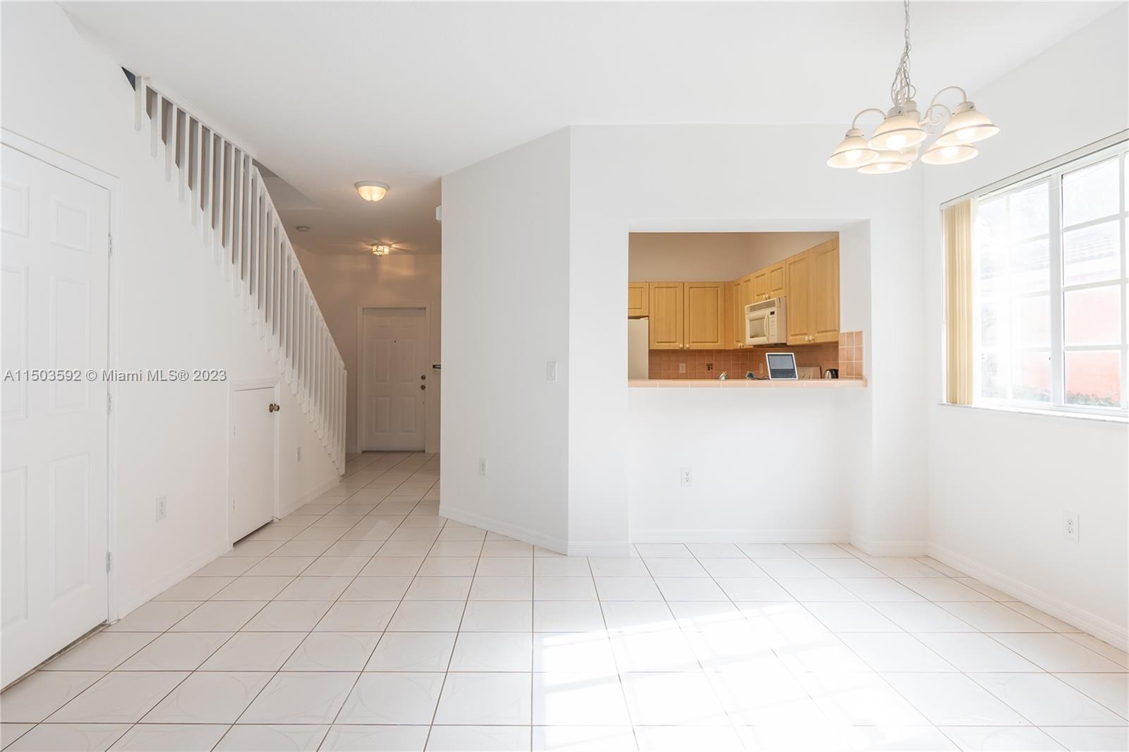 1002 NW 100th Ave # 0