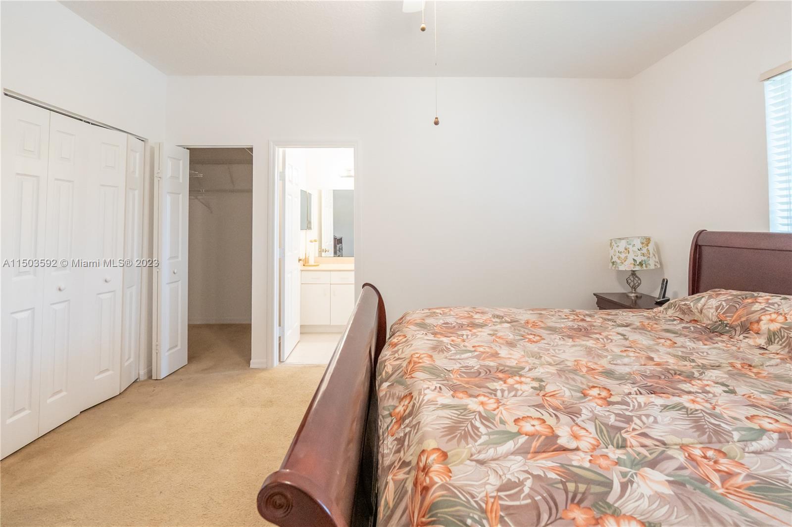 1002 NW 100th Ave # 0