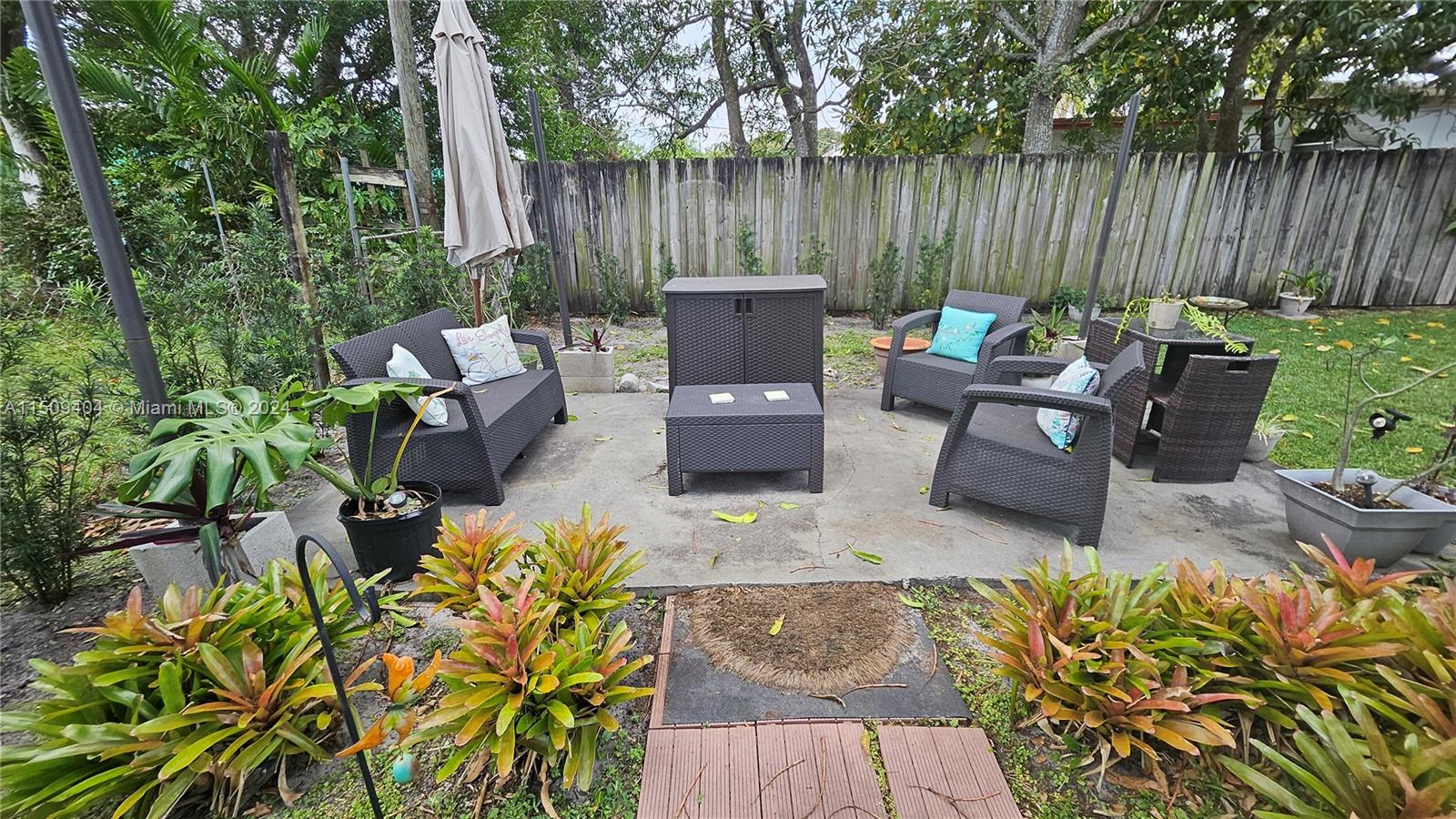 260 NW 150th St