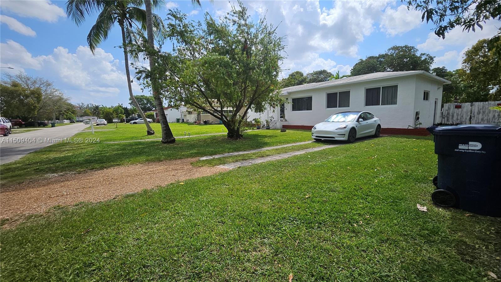260 NW 150th St