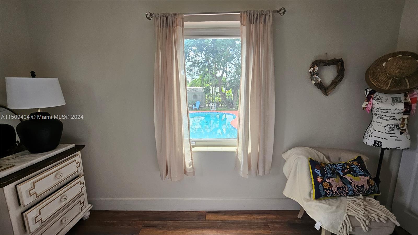 260 NW 150th St