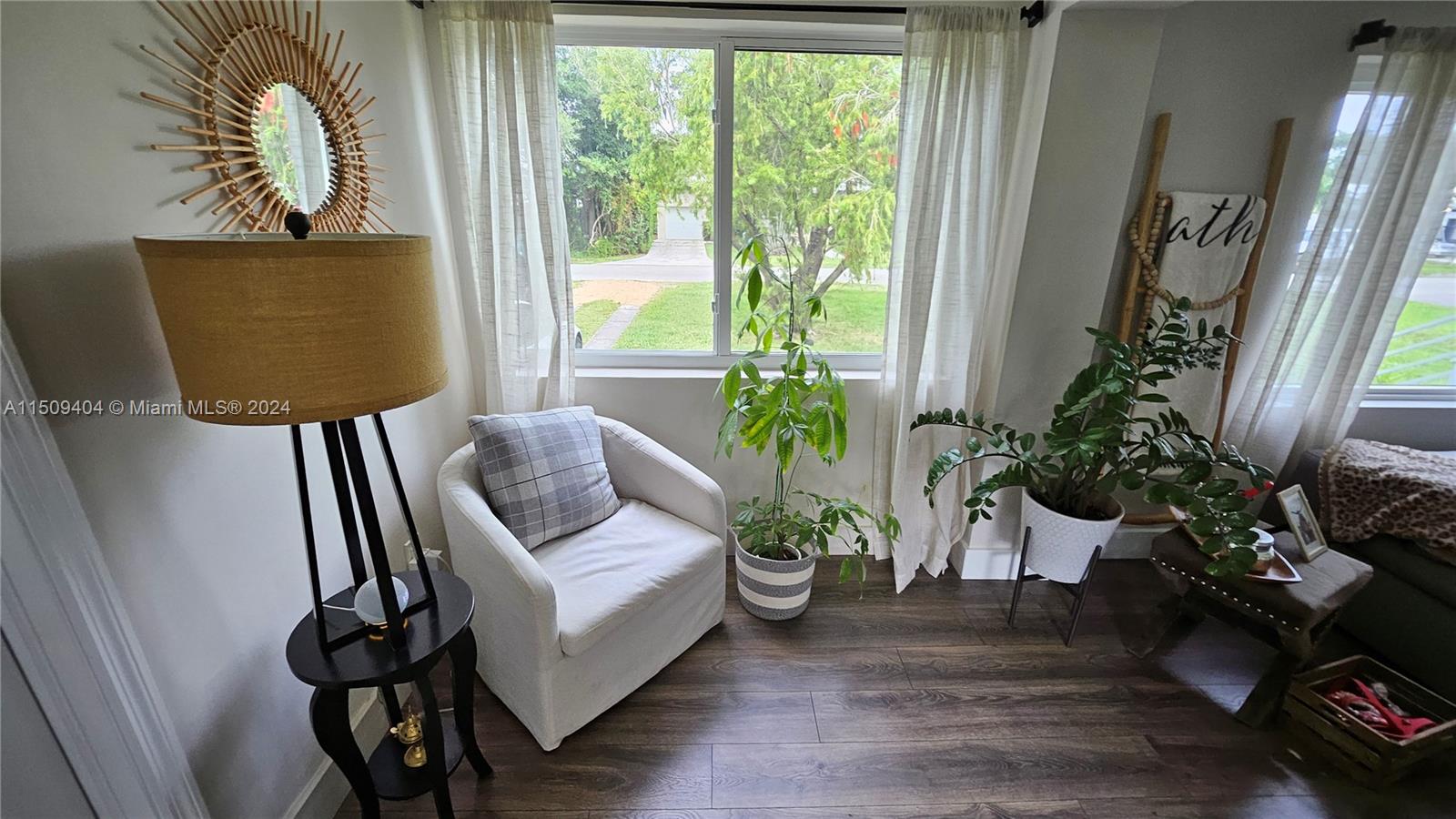 260 NW 150th St