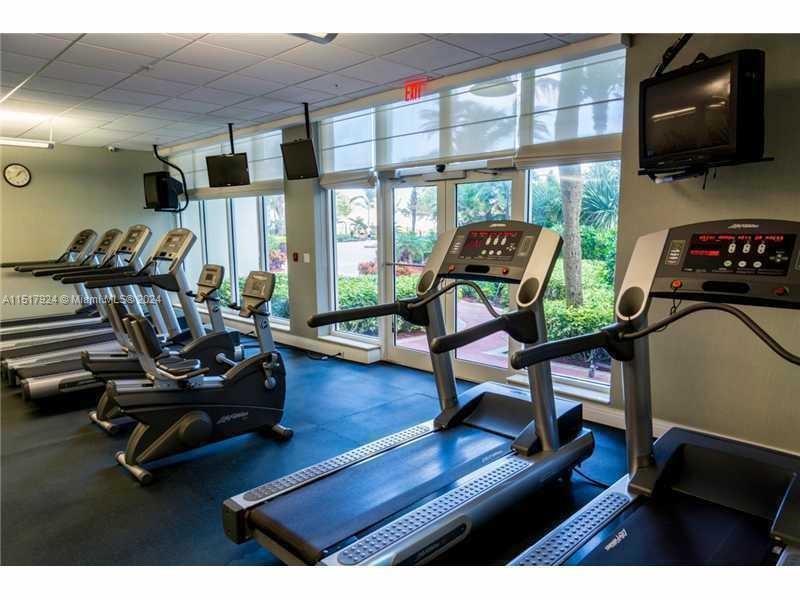 3001 S Ocean Dr # 1031