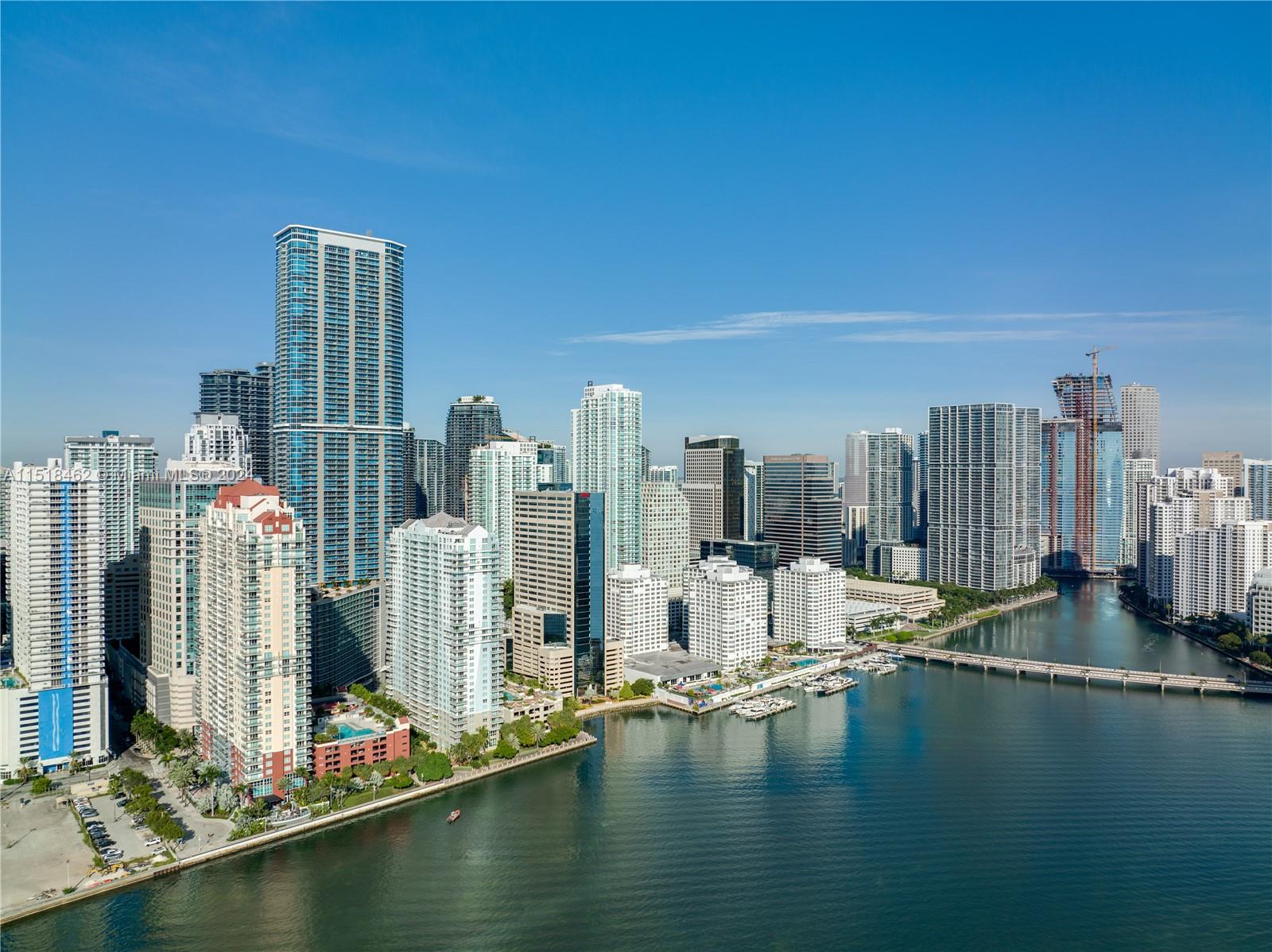 905 Brickell Bay Dr # 2028