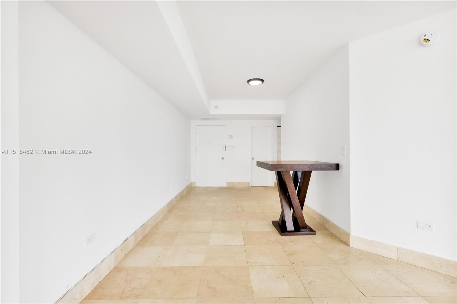 905 Brickell Bay Dr # 2028