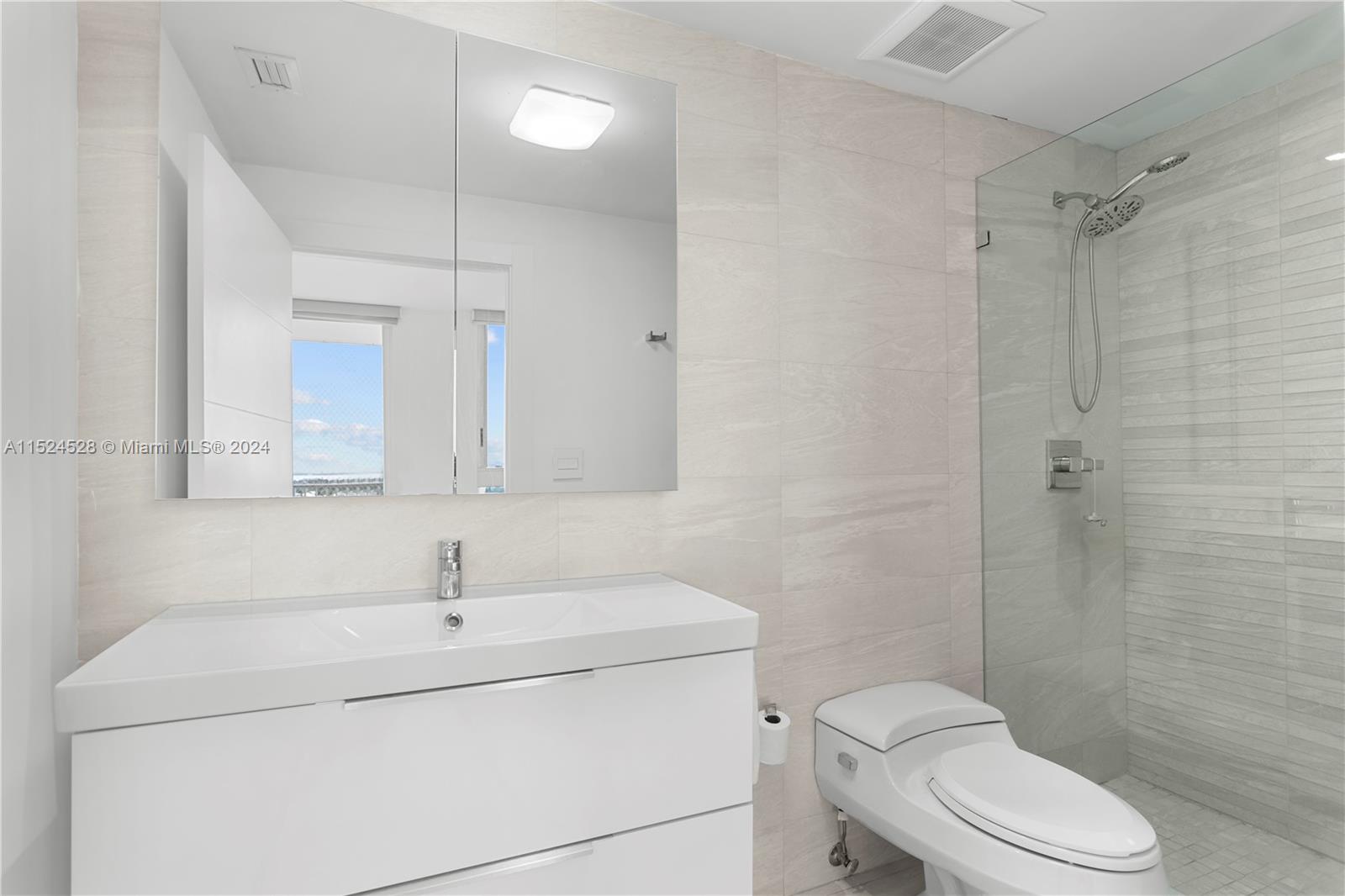 781 Crandon Blvd Unit: 805