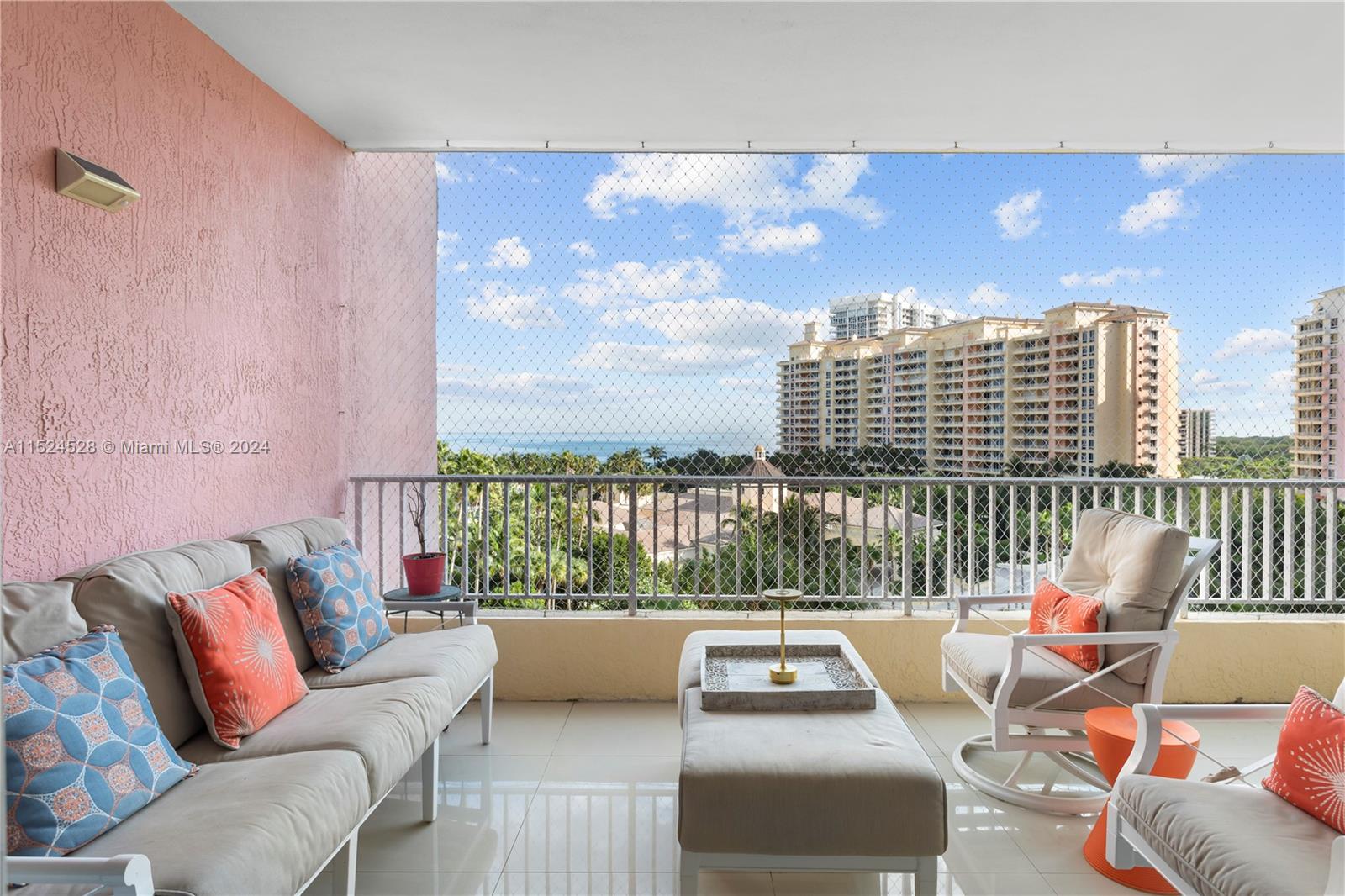 781 Crandon Blvd Unit: 805