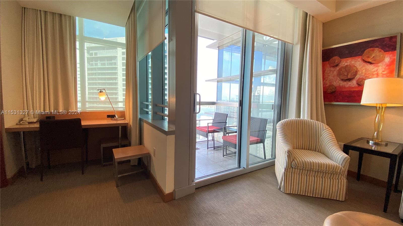 1395 Brickell Ave # 2912