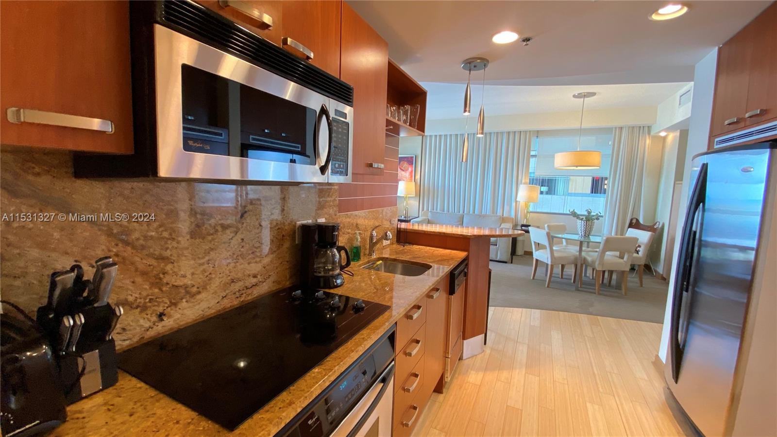 1395 Brickell Ave # 2912