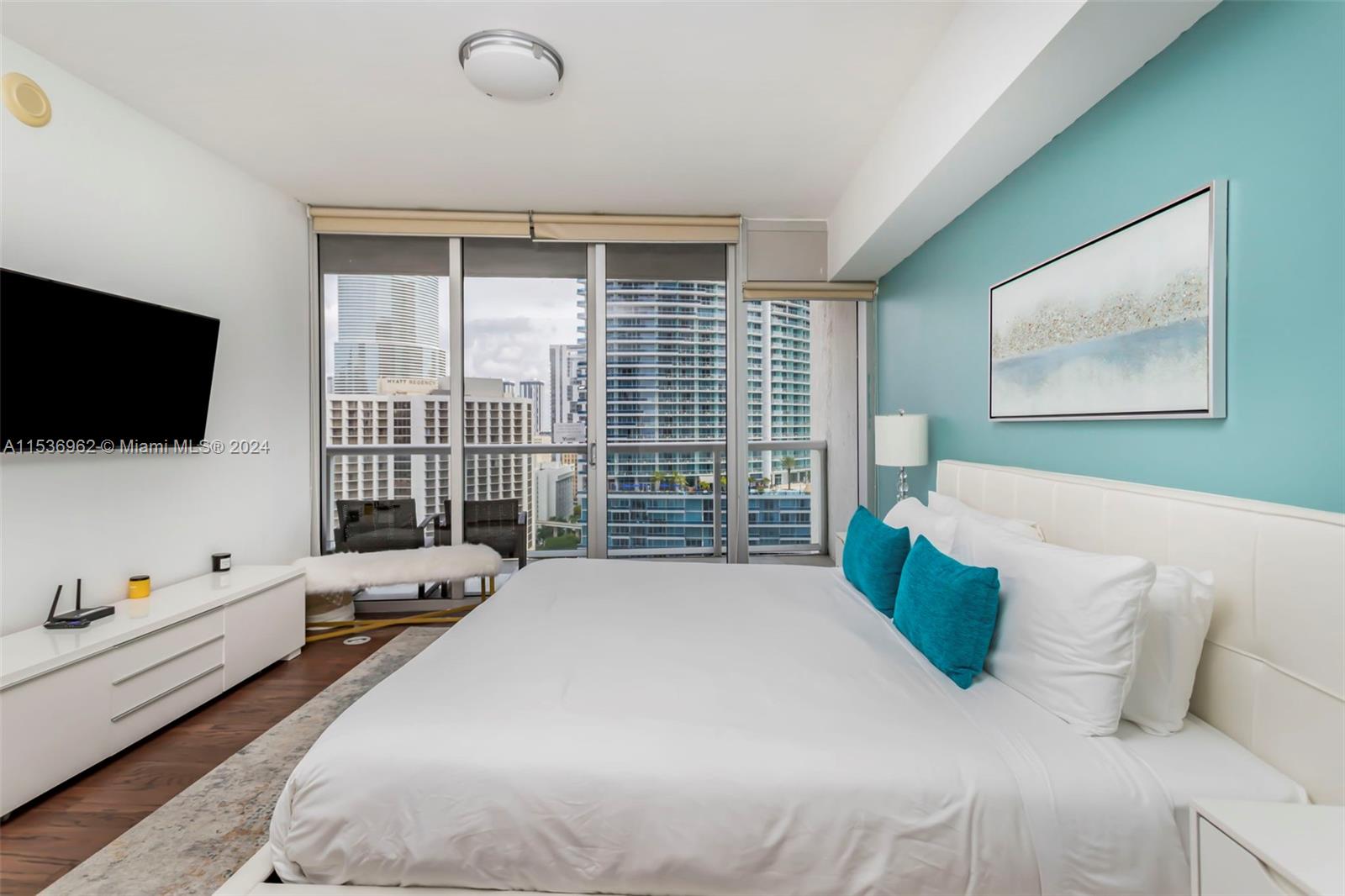 485 Brickell Ave # 2103