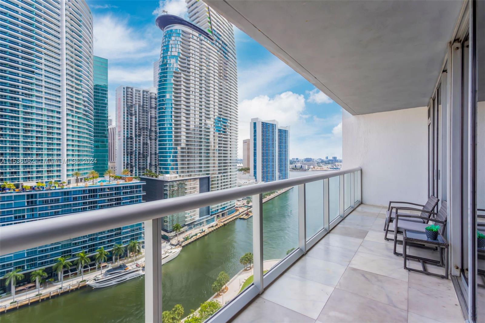 485 Brickell Ave # 2103