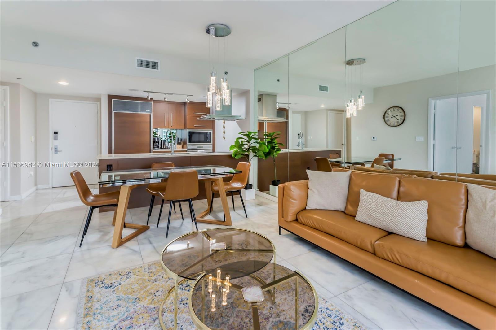 485 Brickell Ave # 2103