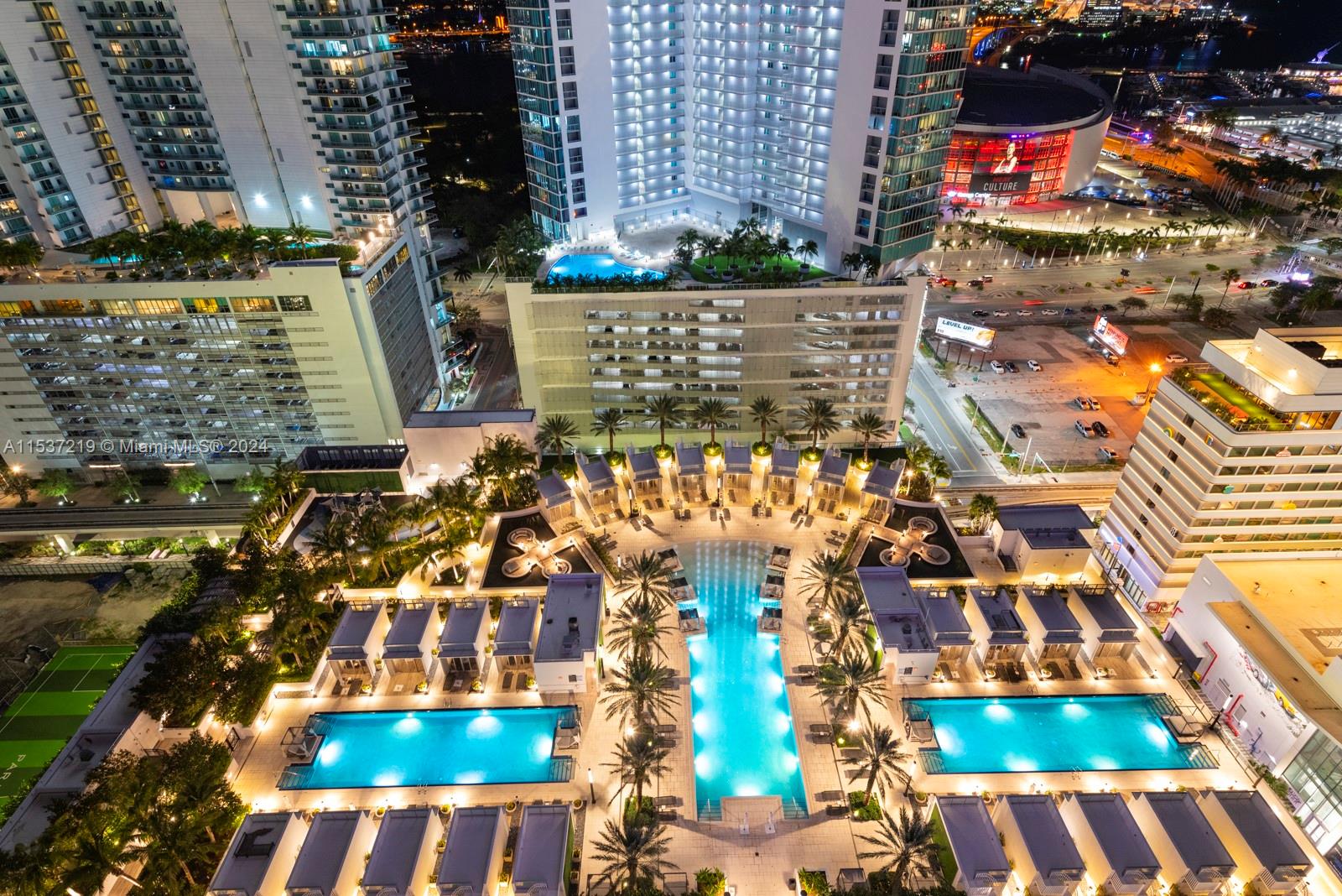 851 NE 1st Ave # 2505