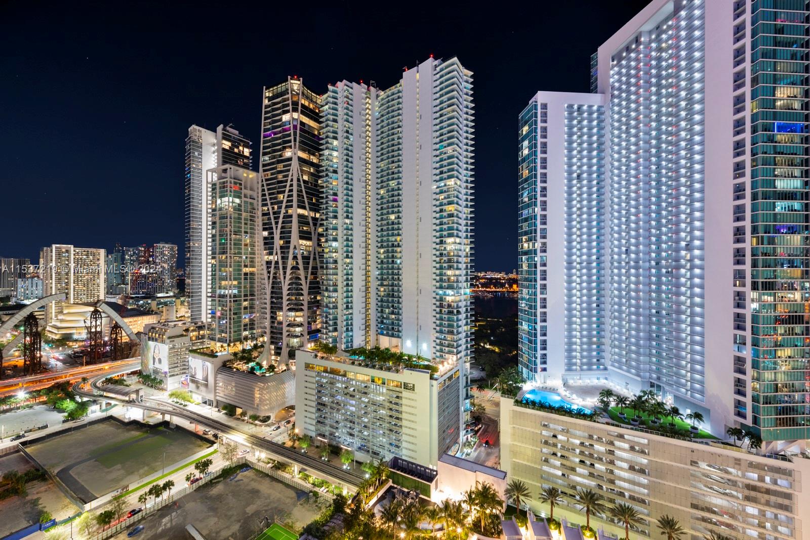 851 NE 1st Ave # 2505