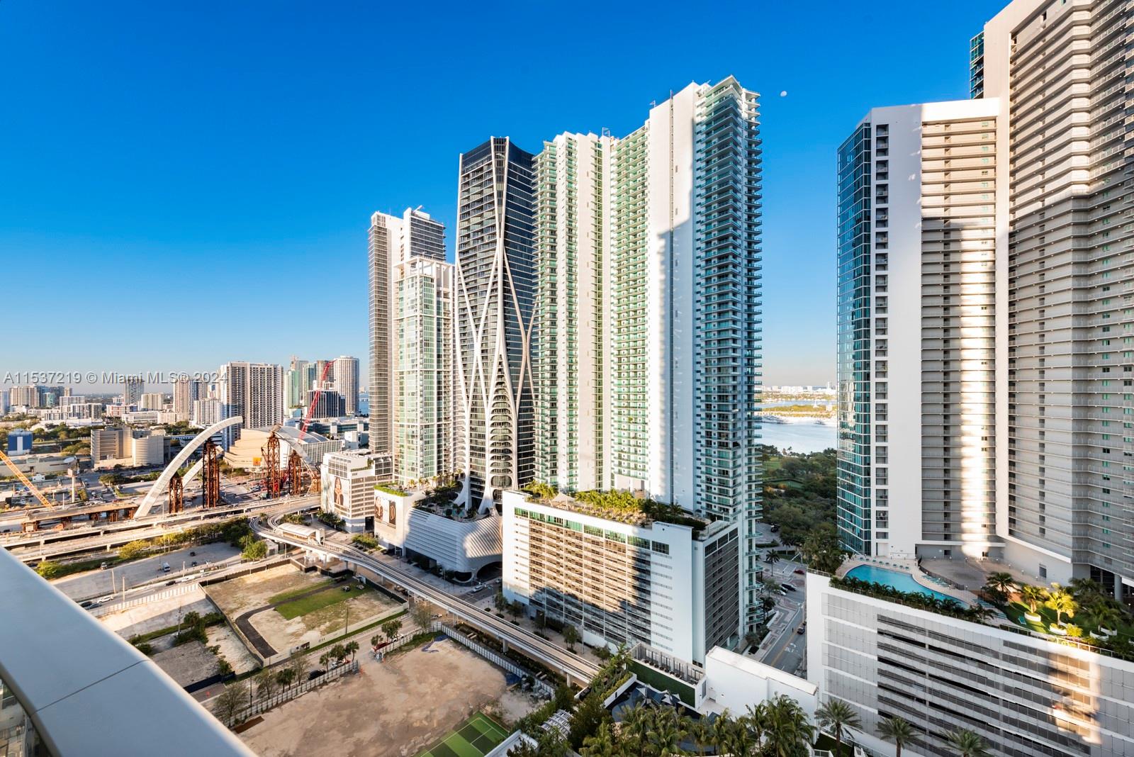 851 NE 1st Ave # 2505