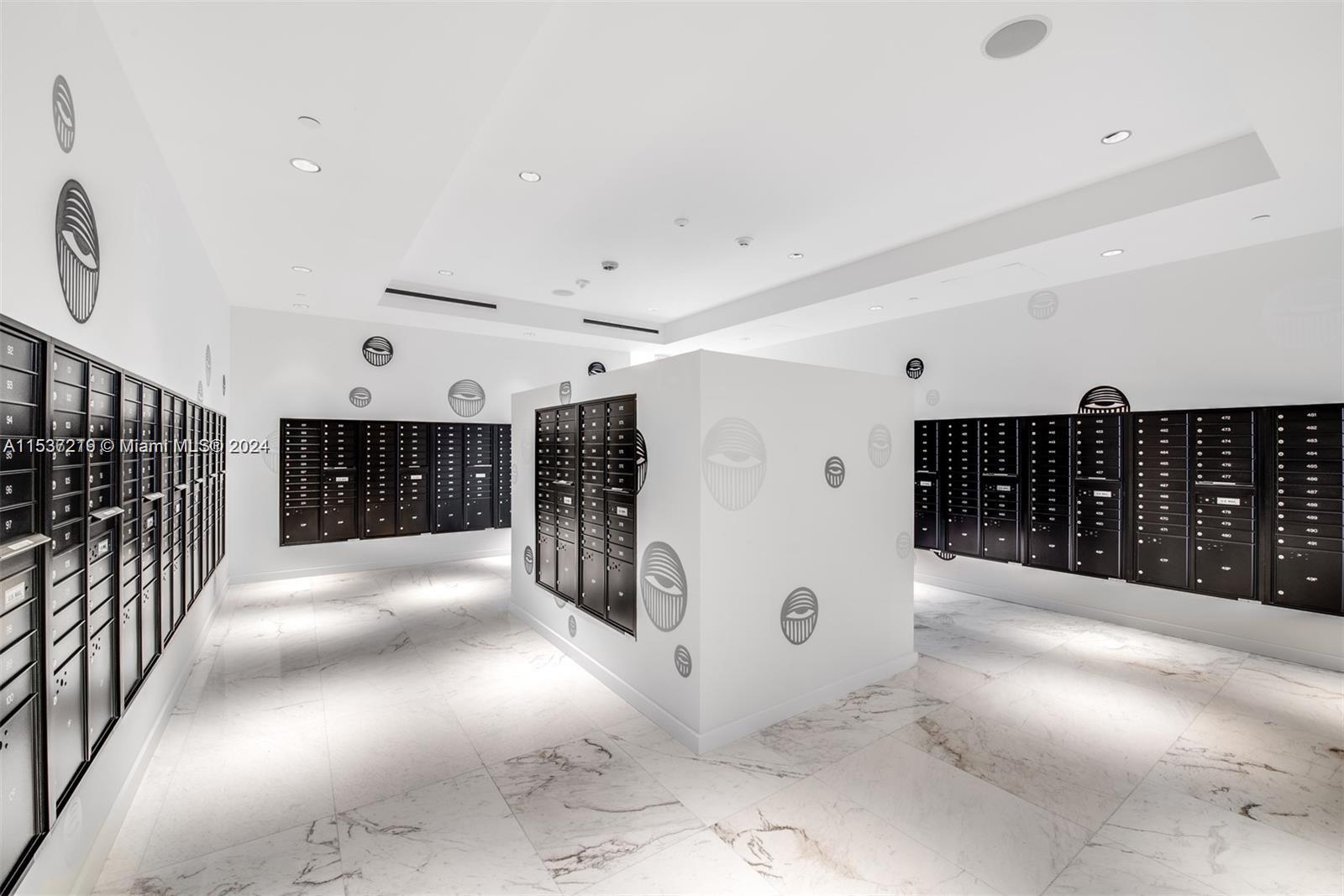 851 NE 1st Ave # 2505