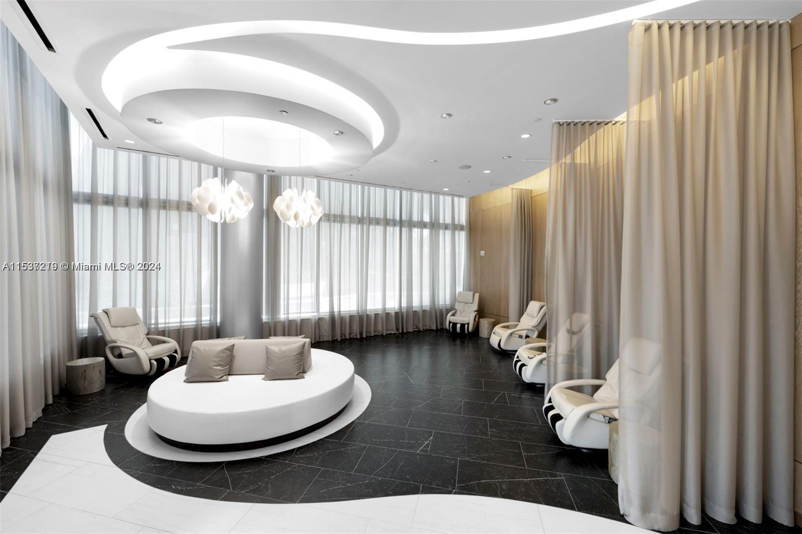 851 NE 1st Ave # 2505