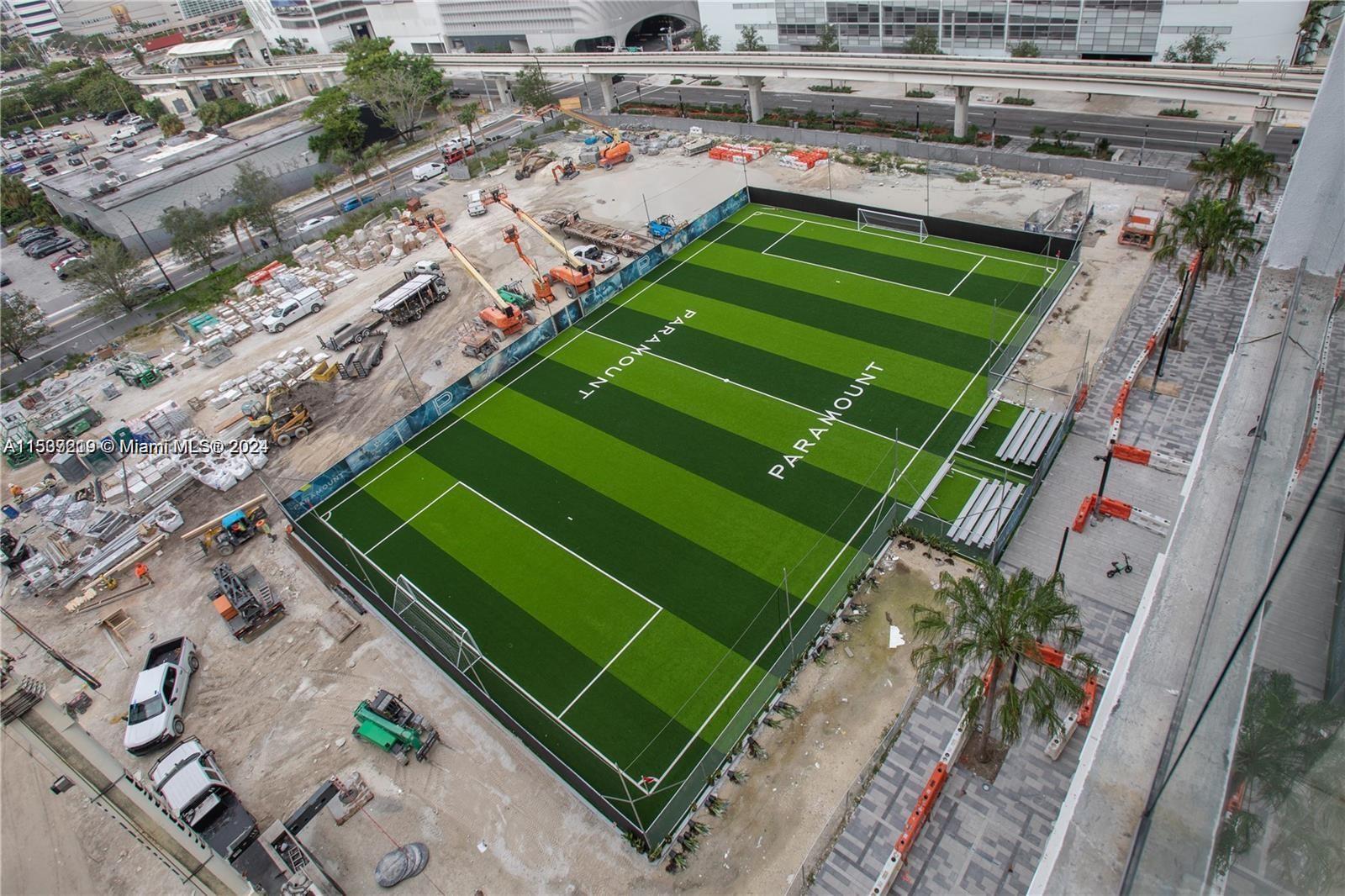 851 NE 1st Ave # 2505