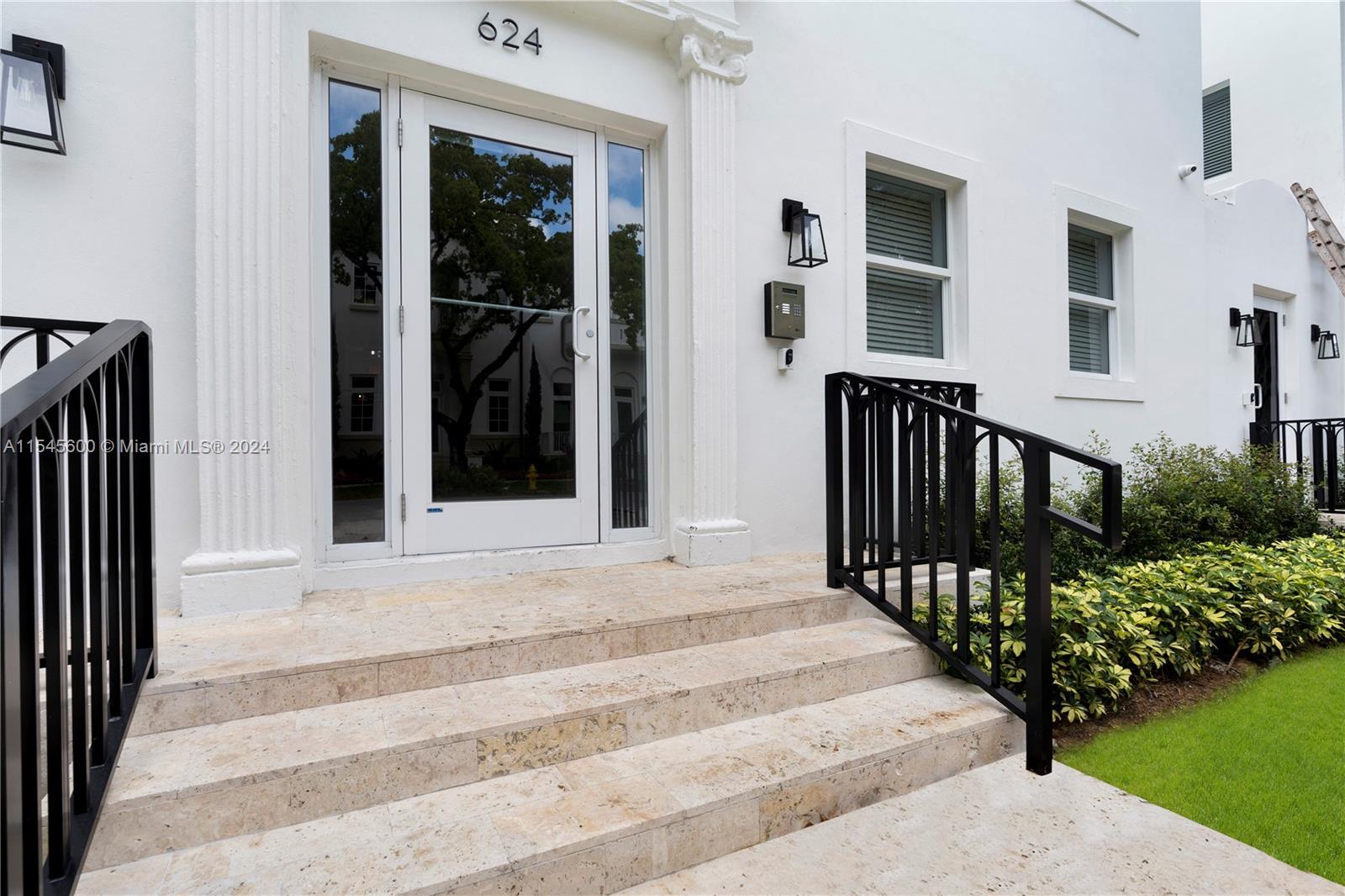 624 Santander Ave # 2