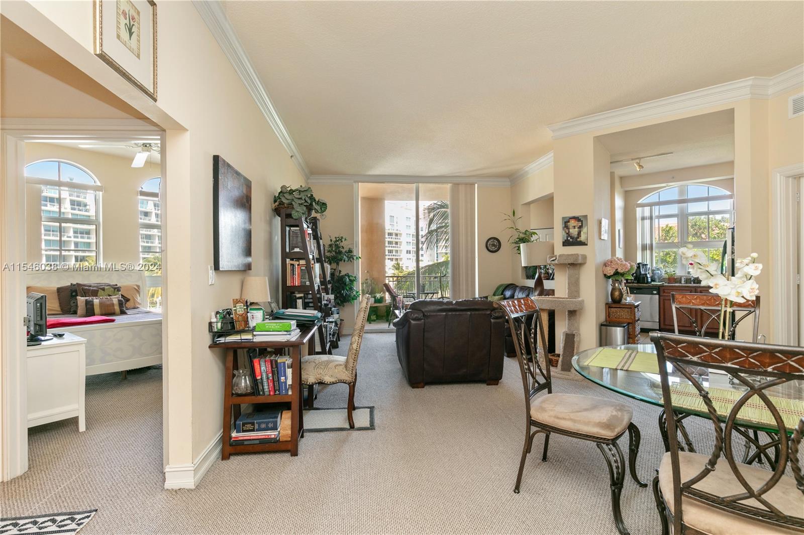 3001 NE 185th St # 317