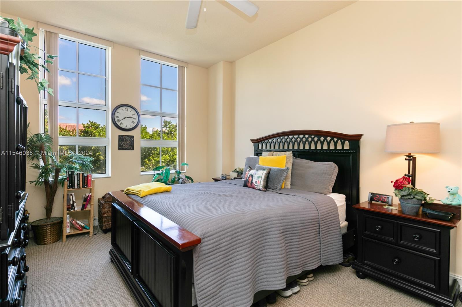 3001 NE 185th St # 317