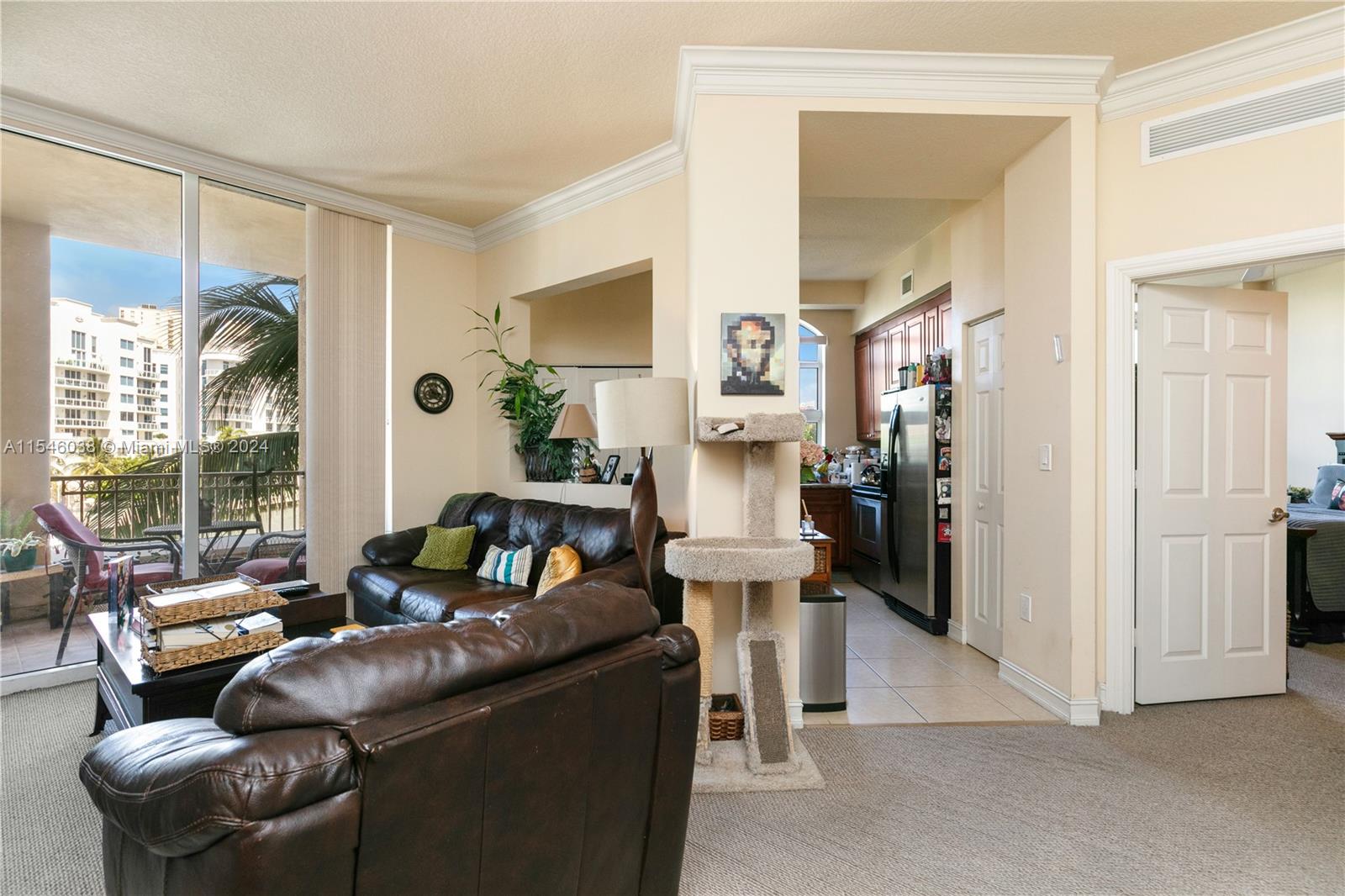 3001 NE 185th St # 317