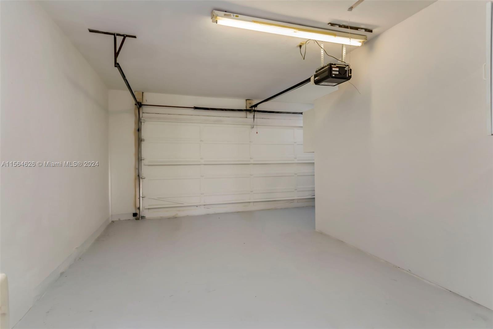 670 SE 7th Ave