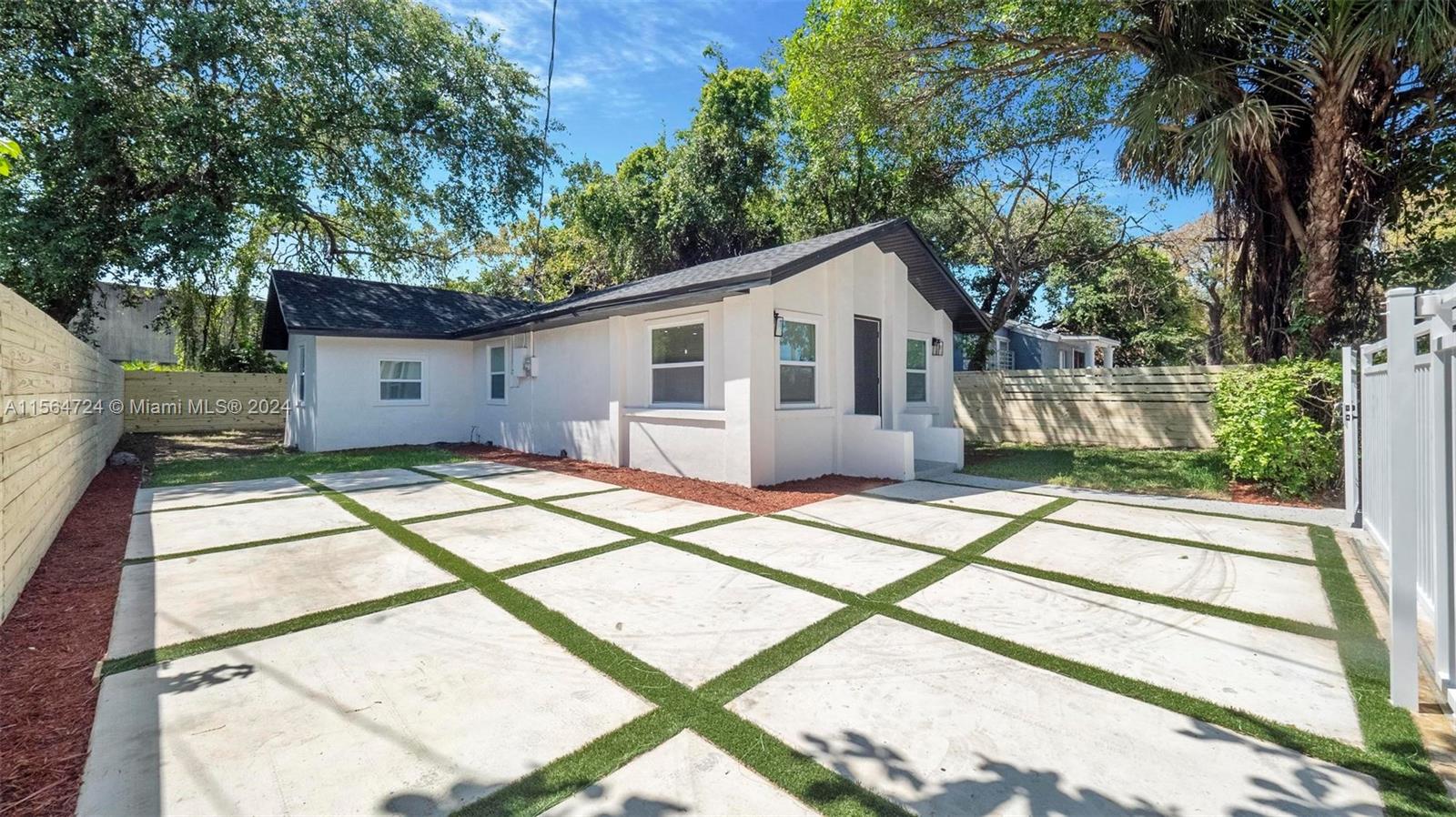 5514 NW 6th Ave