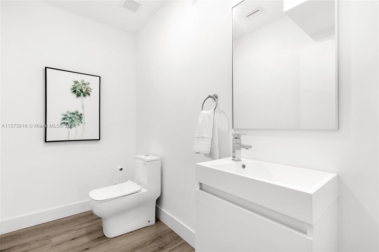 1123 NE 23rd Ter # 1123