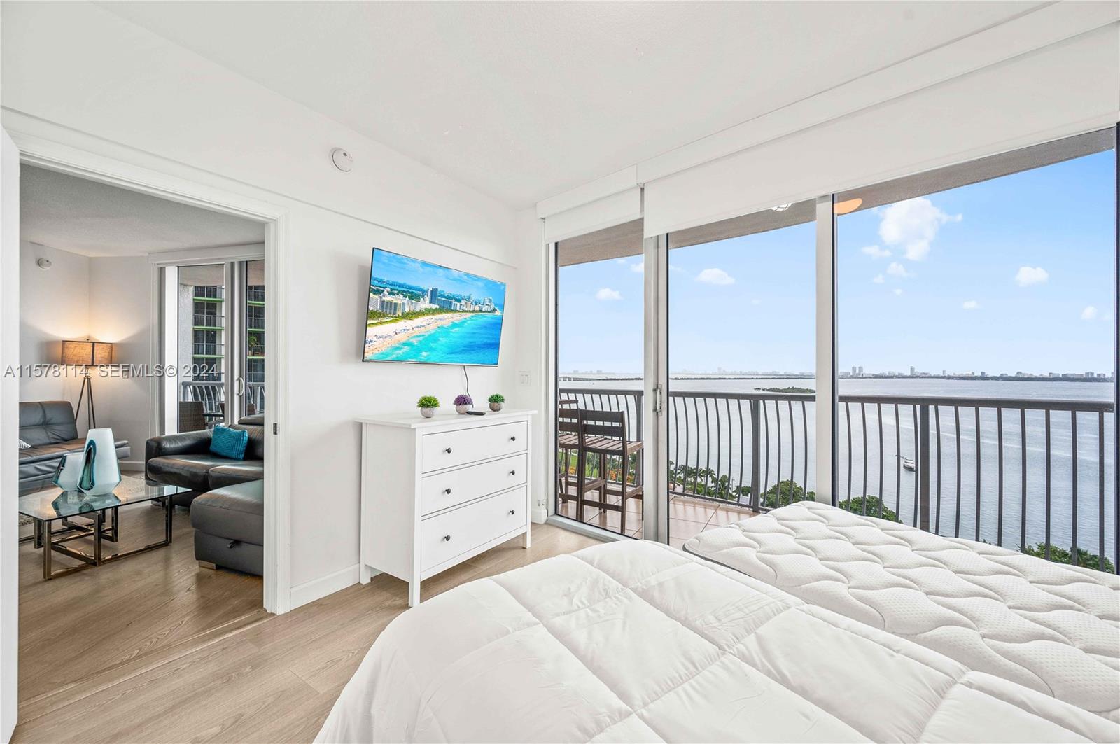 1750 N Bayshore Drive 1801