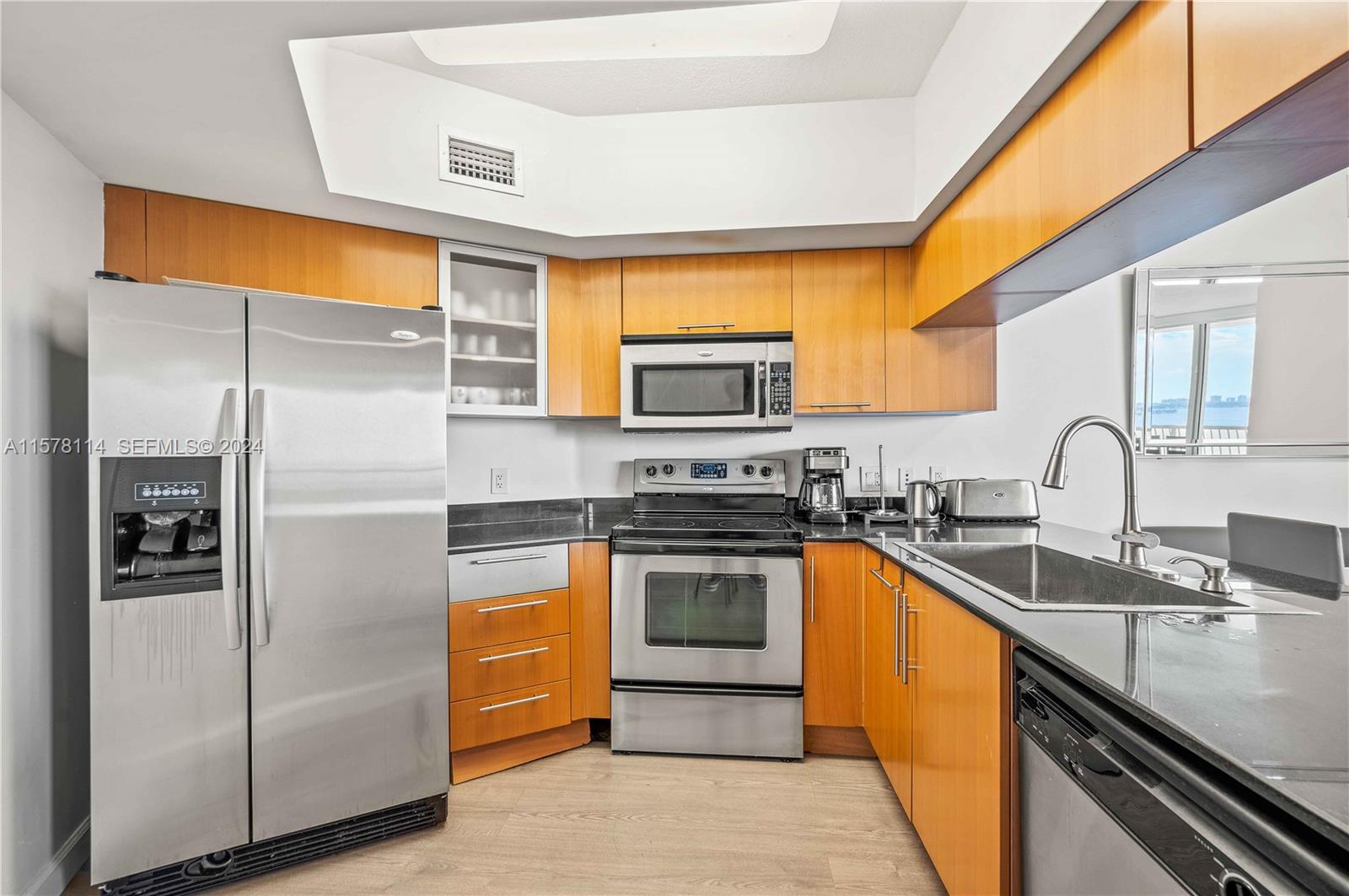 1750 N Bayshore Drive 1801