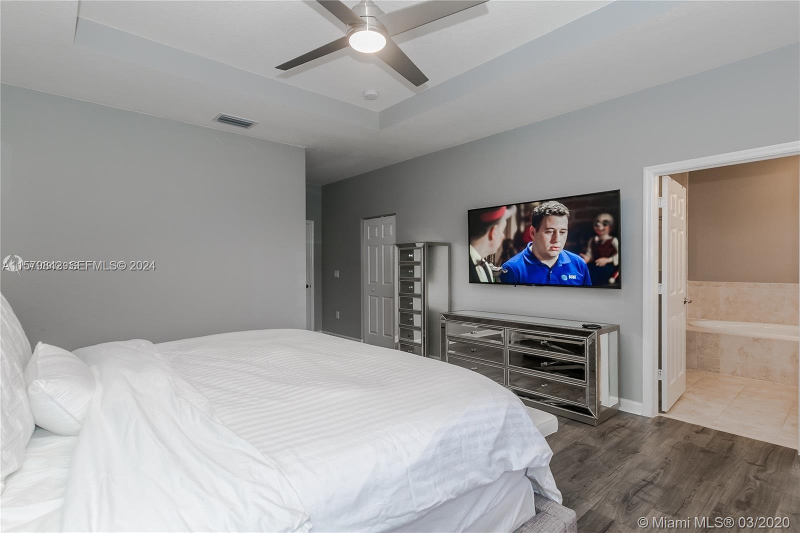 12160 Village Place