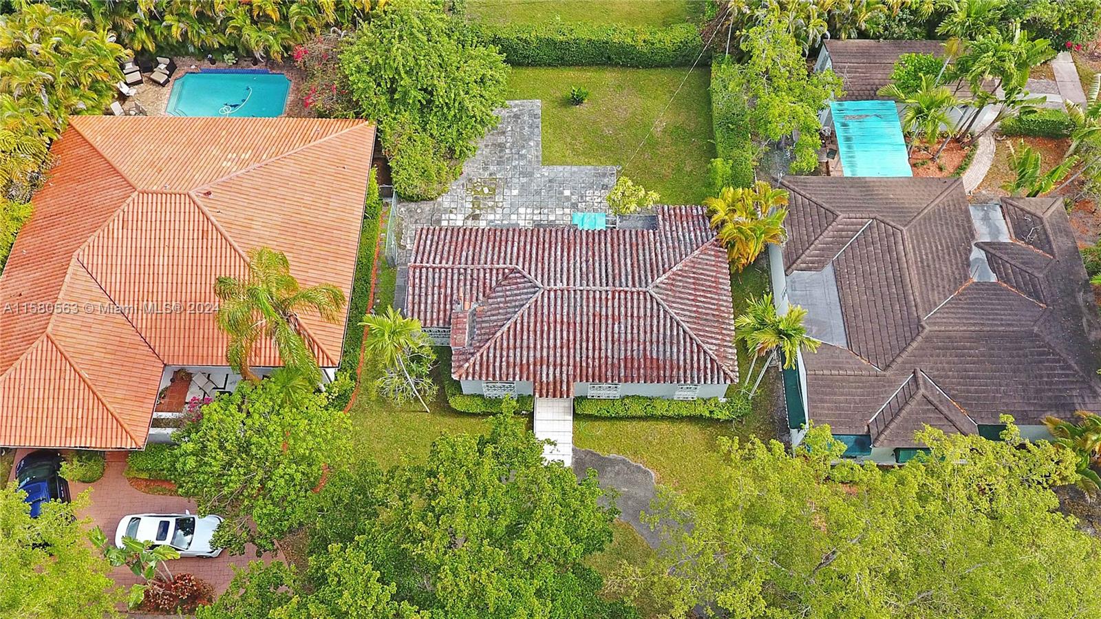 505 Zamora Ave
