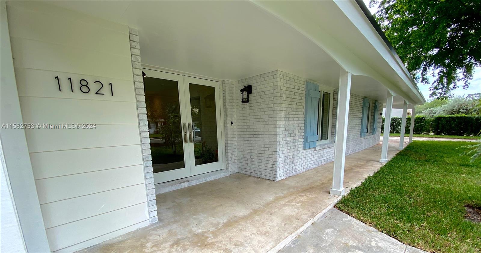 11821 SW 81st Rd