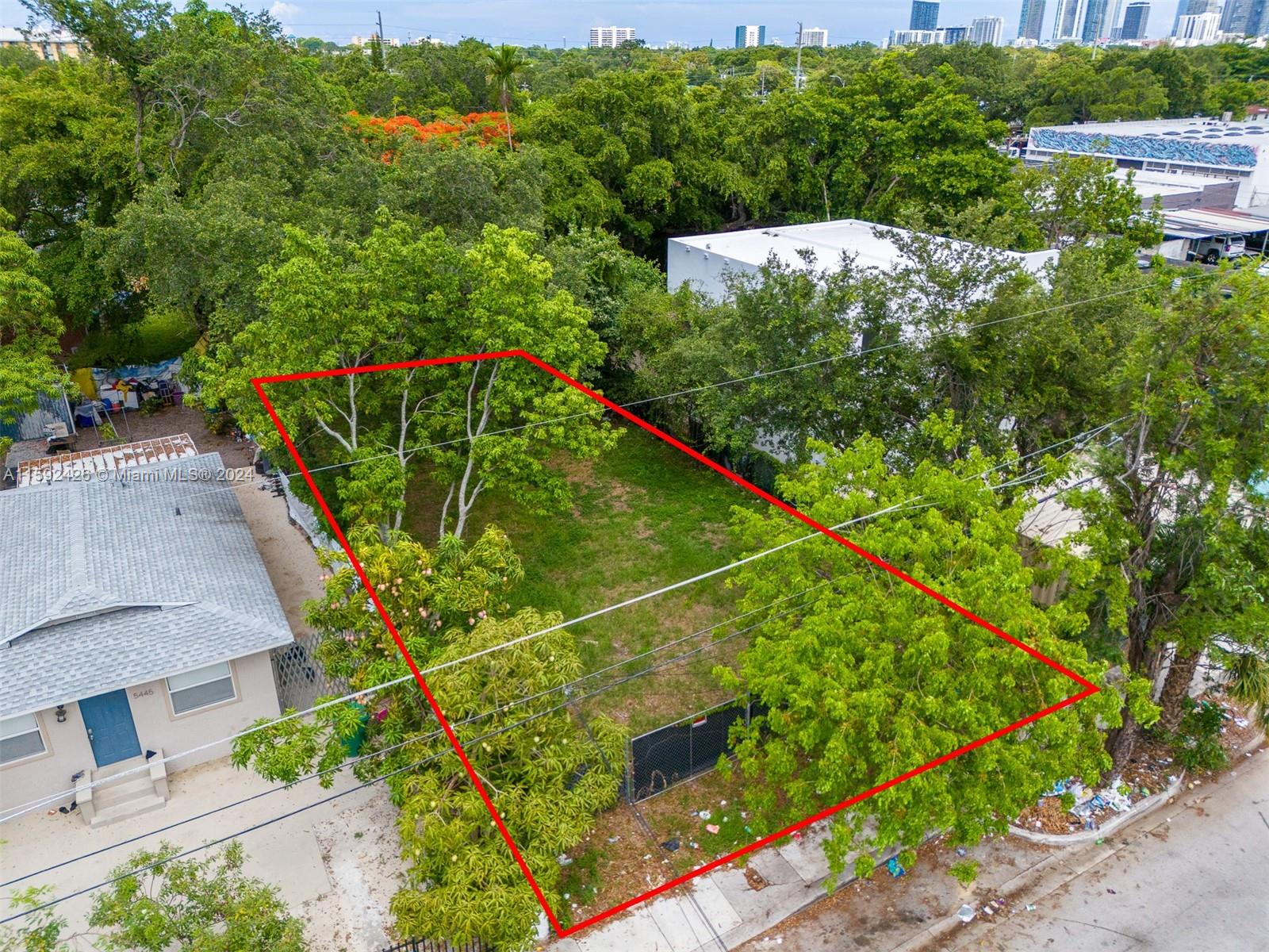 5437 NW 5th Ave