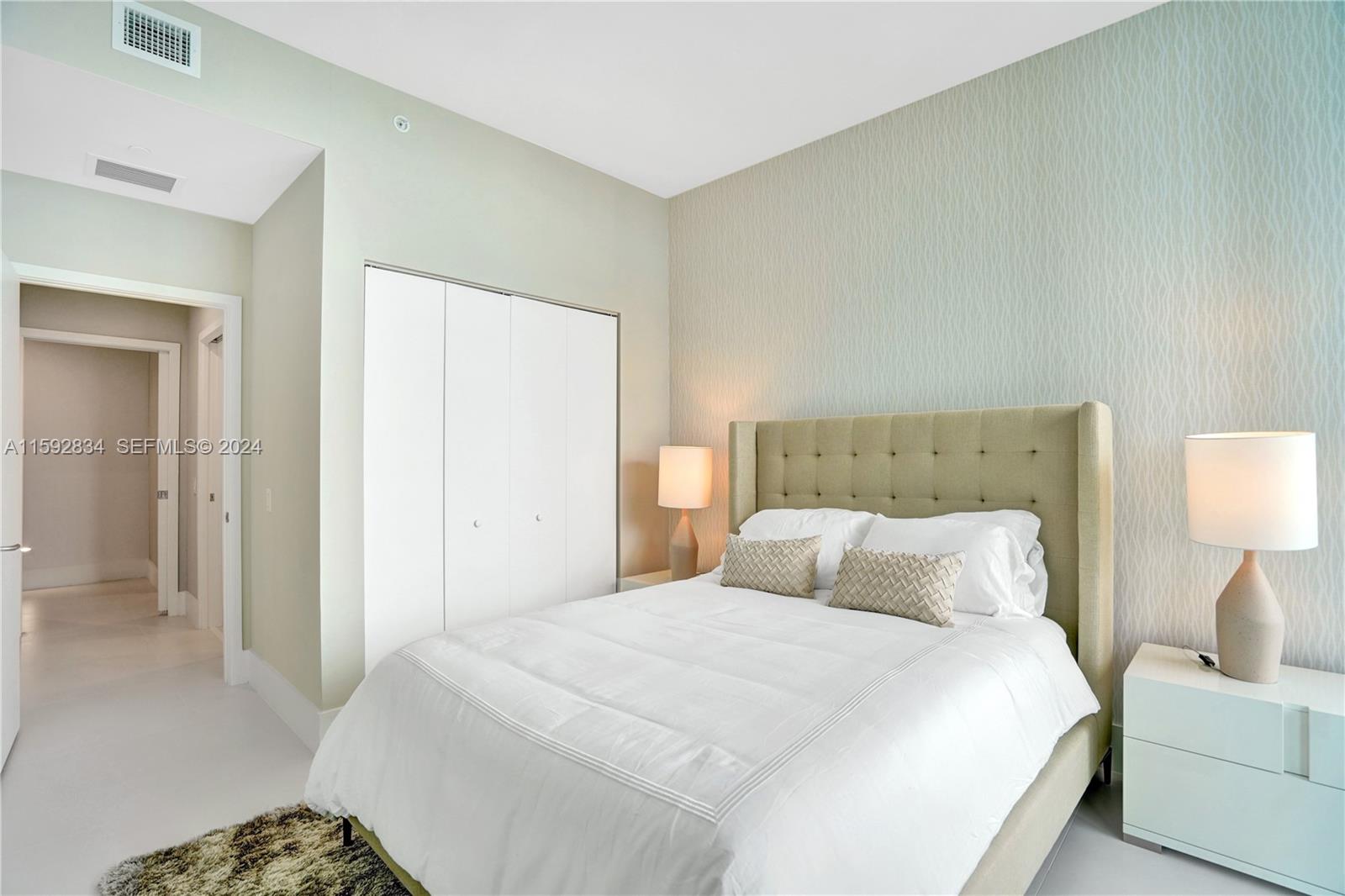 501 NE 31st Street PH4102