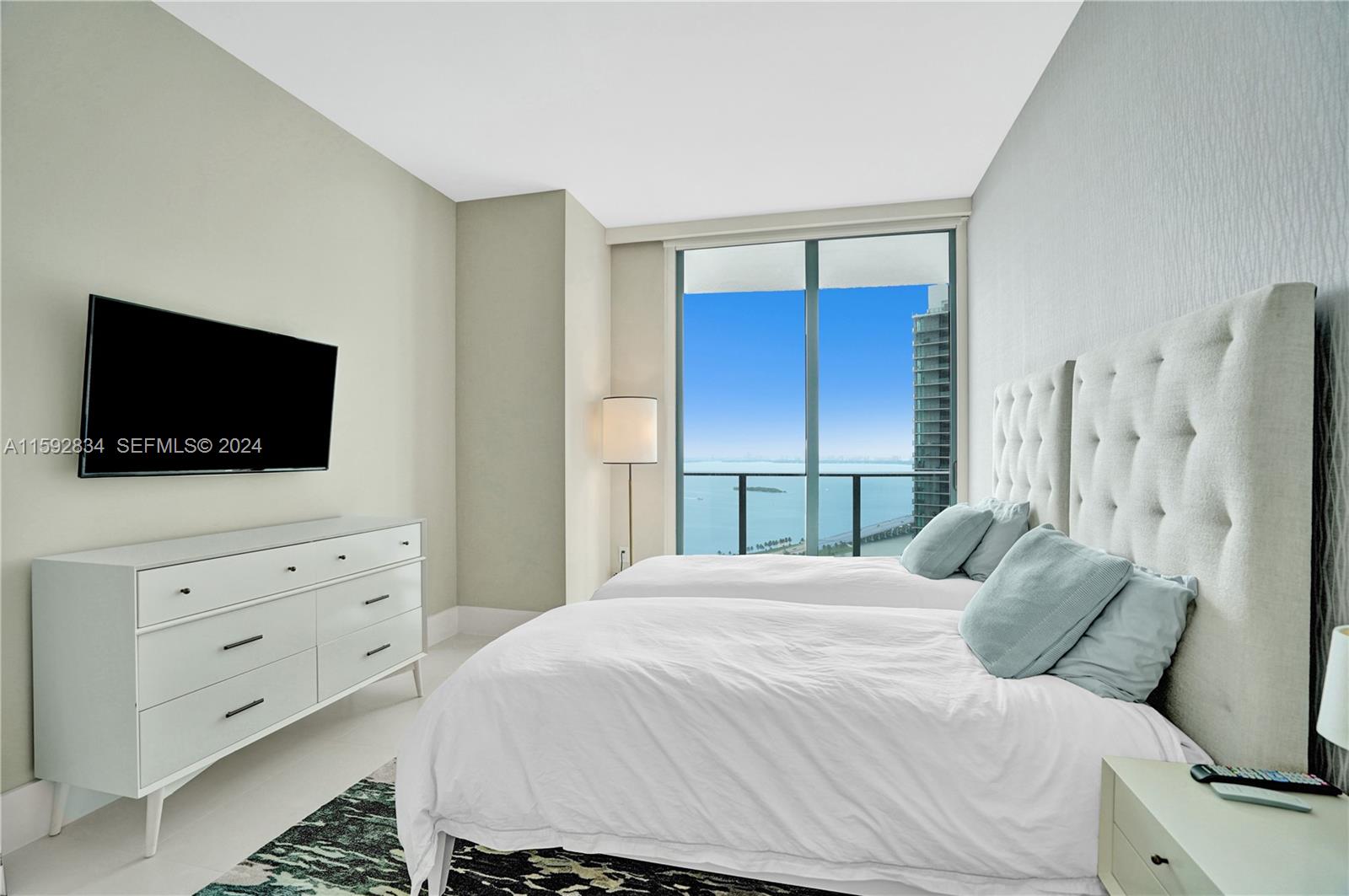 501 NE 31st Street PH4102