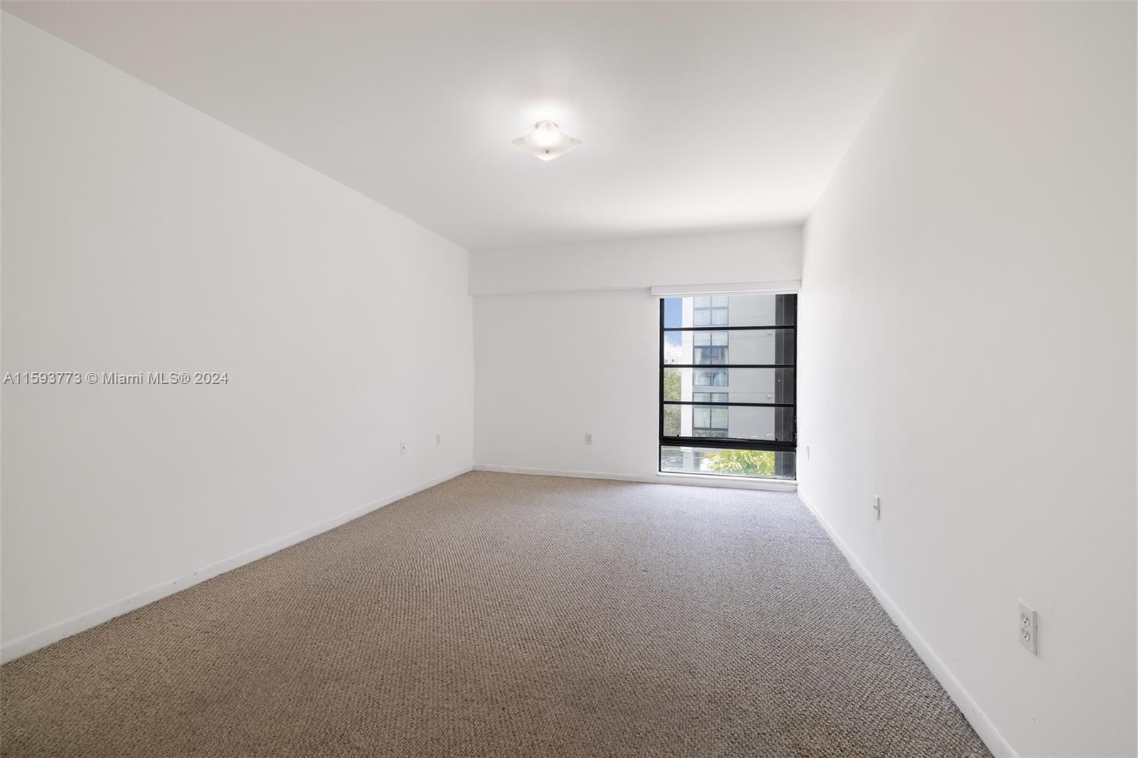 575 Crandon Blvd # 408