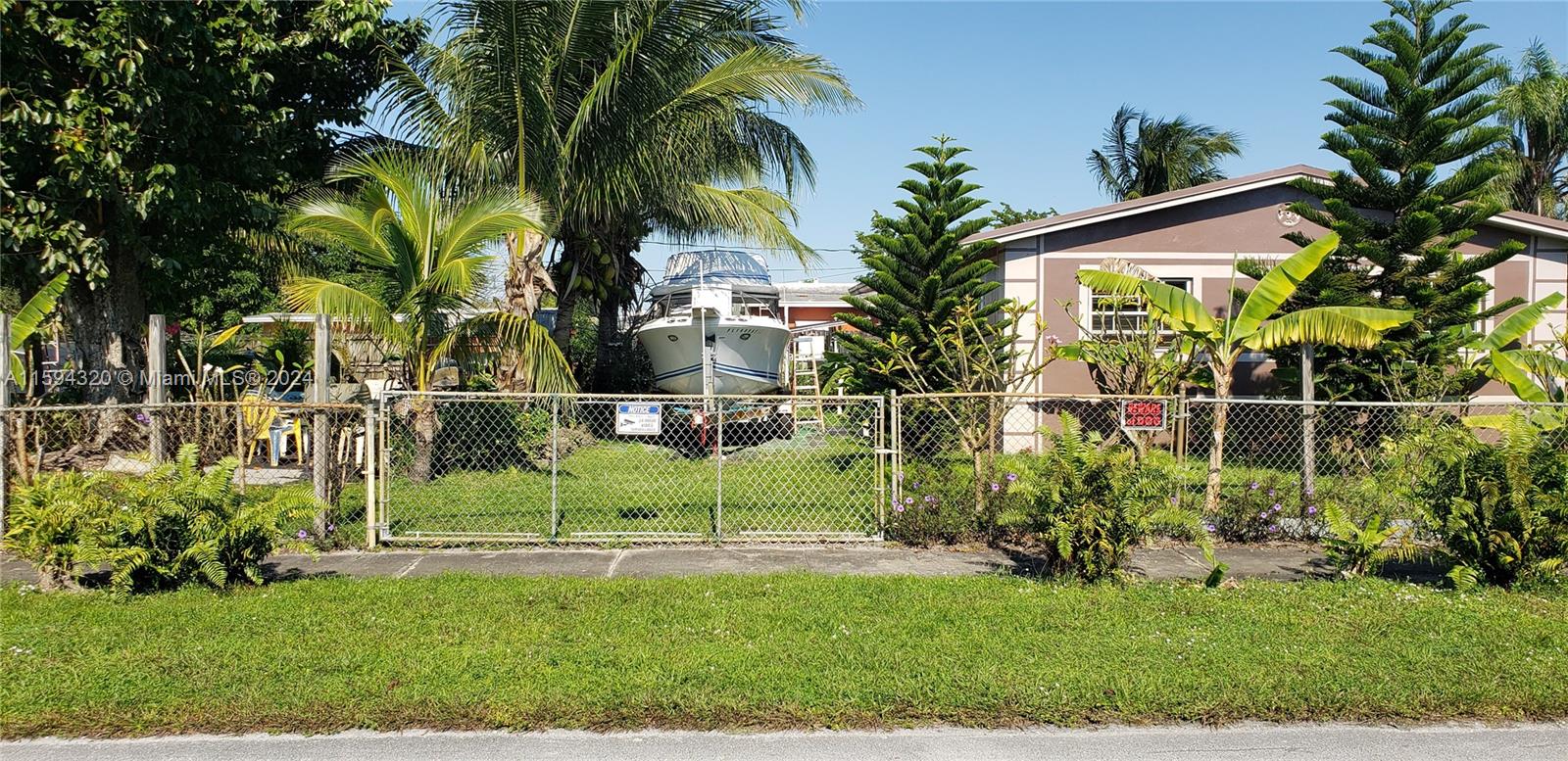 16830 NW 40th Ave