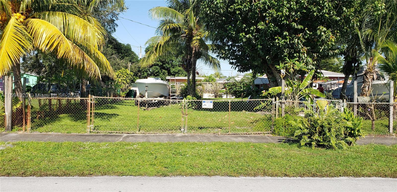16830 NW 40th Ave