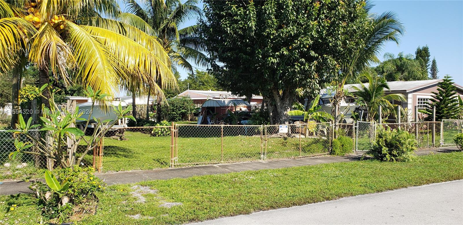 16830 NW 40th Ave