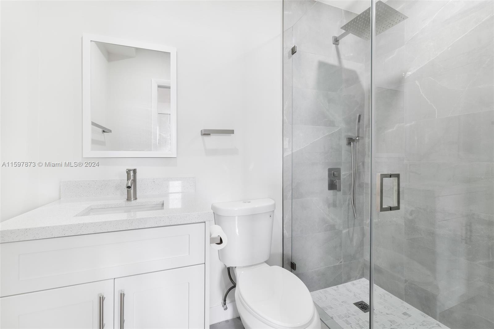 2820 W Trade Ave # 2820