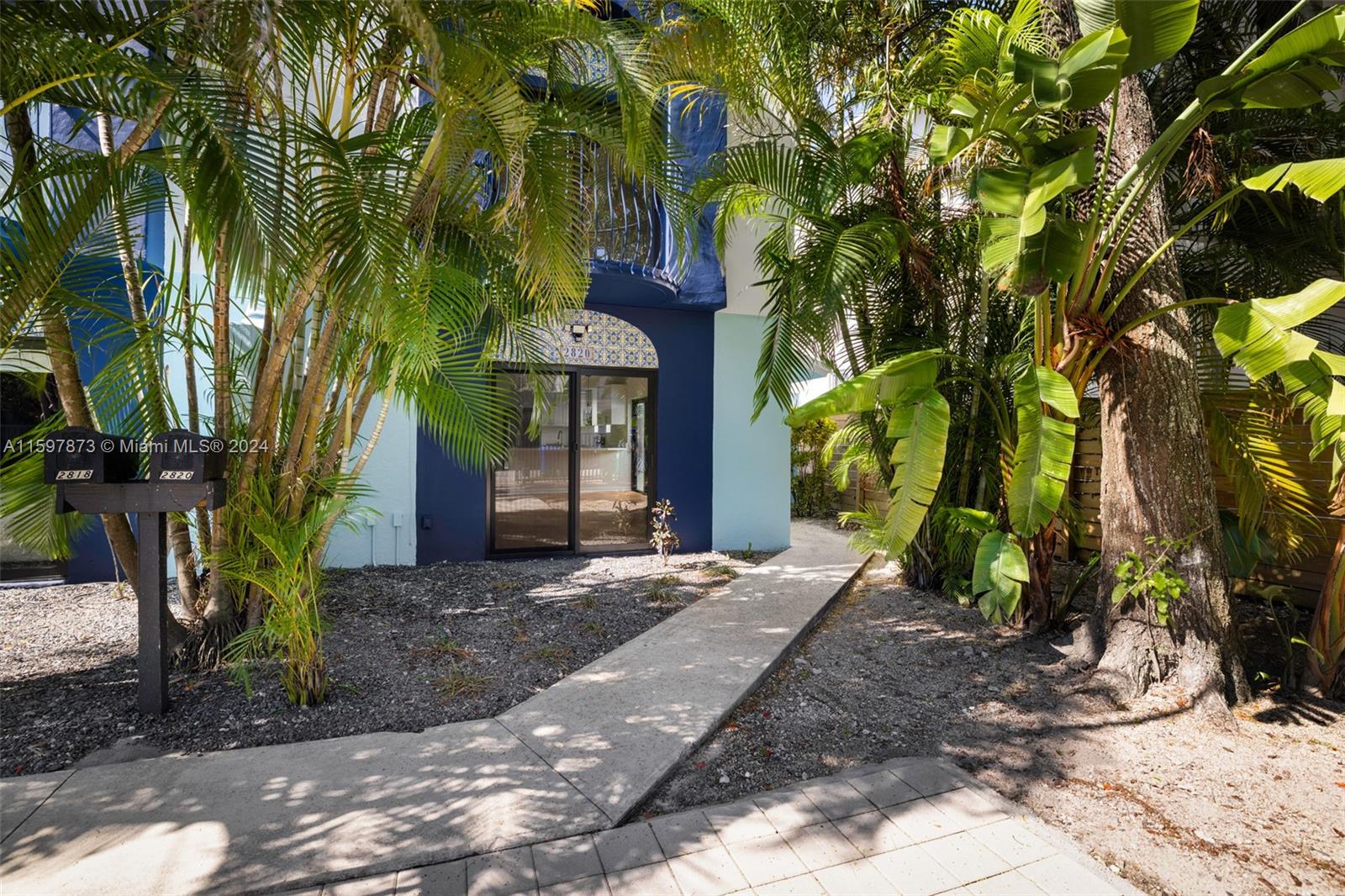2820 W Trade Ave # 2820