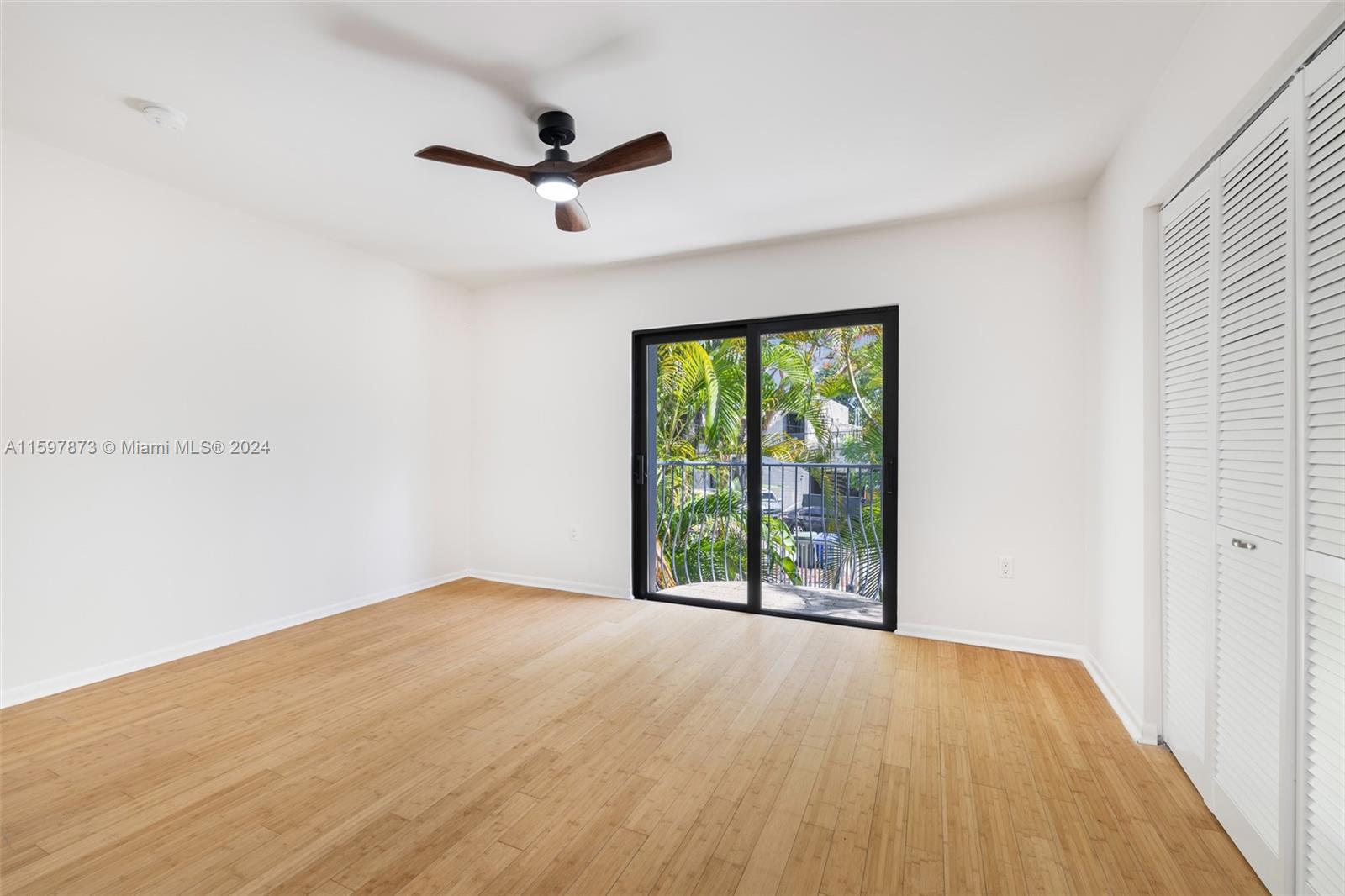 2820 W Trade Ave # 2820