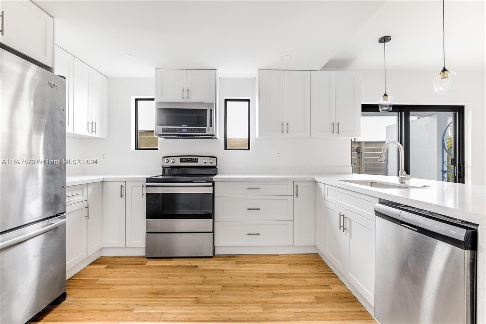 2820 W Trade Ave # 2820