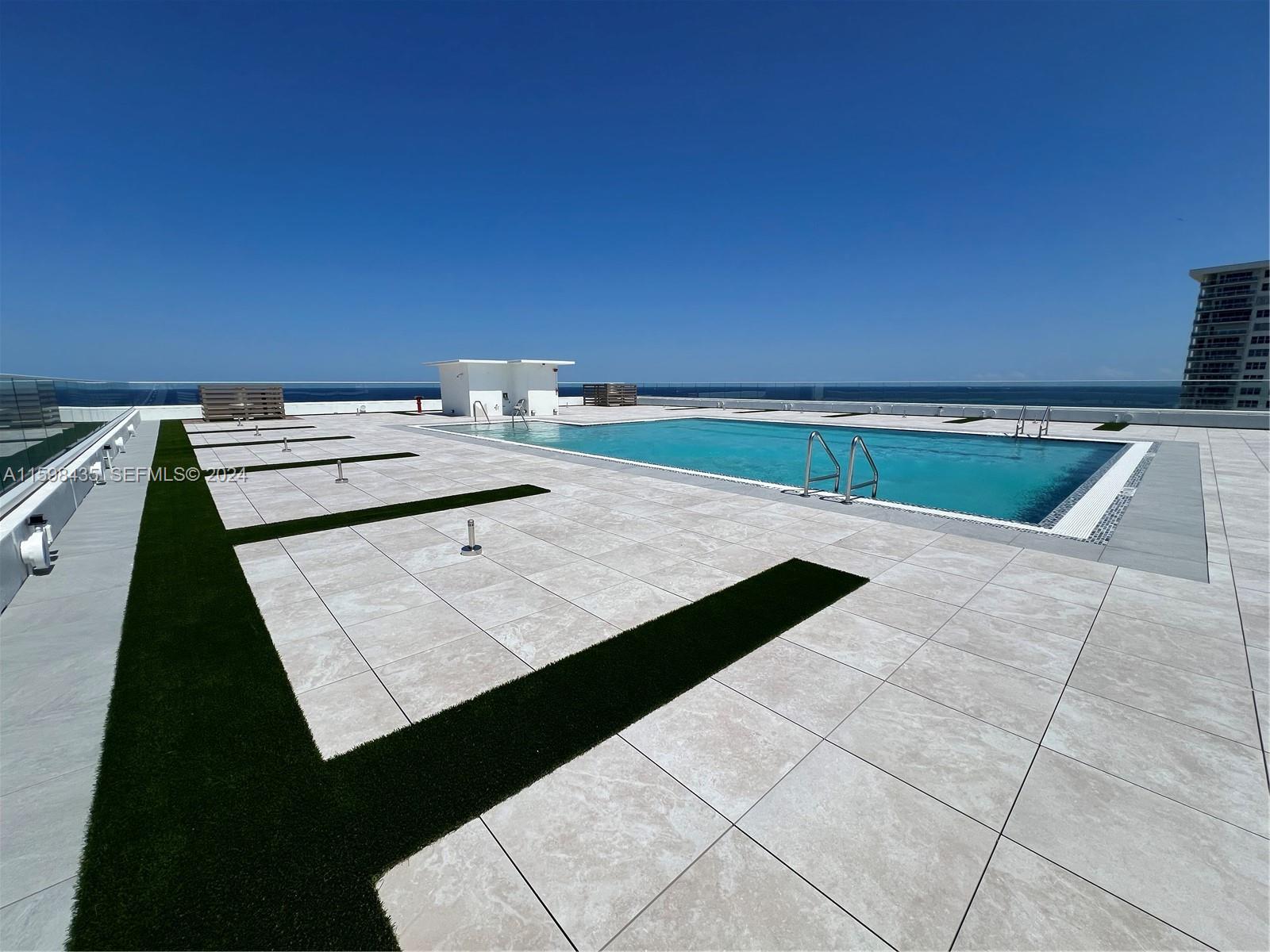 4020 Galt Ocean Drive 206