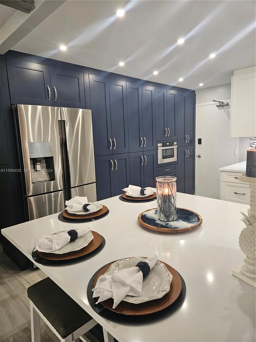 4020 Galt Ocean Drive 206