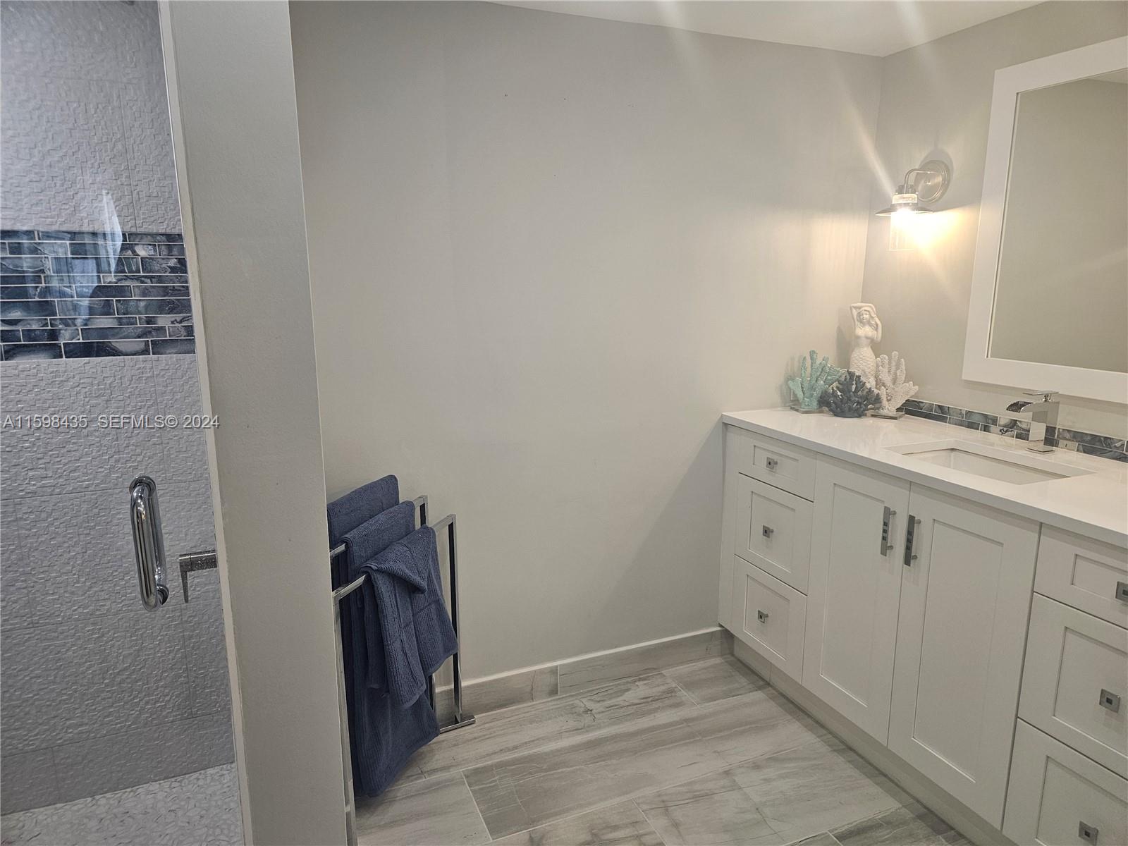 4020 Galt Ocean Drive 206
